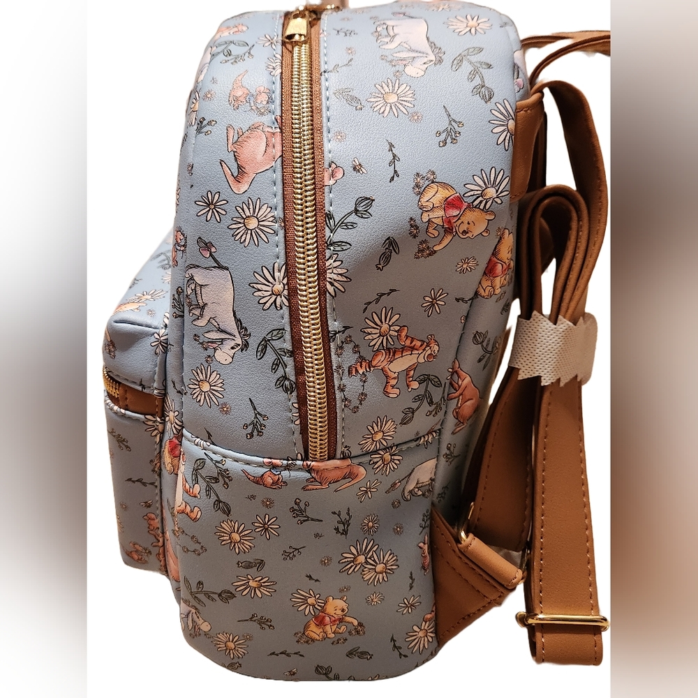 Loungefly Winnie the Pooh Backpack - Picture 4 of 6